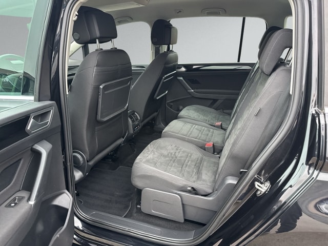 Volkswagen Touran 1.5 TSI DSG