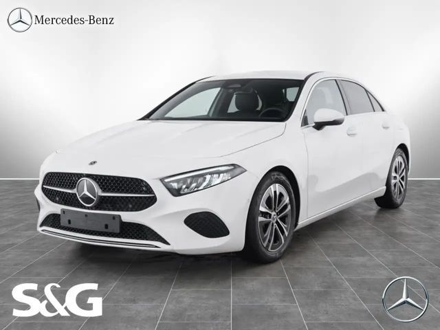 Mercedes-Benz A 180 Limousine RüKam+LED+Sitzh.+MBUX+17