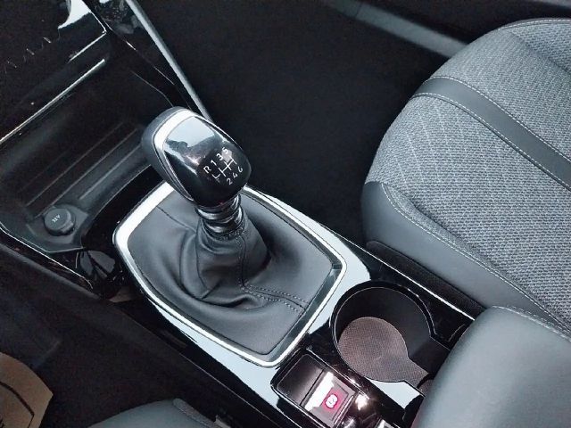 Peugeot 2008 Allure Pack PureTech