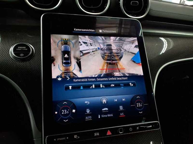 Mercedes-Benz C 200 AMG Line Sedan