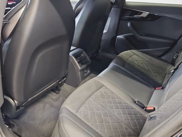 Audi RS4 Avant Quattro