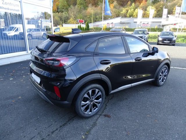 Ford Puma EcoBoost Titanium