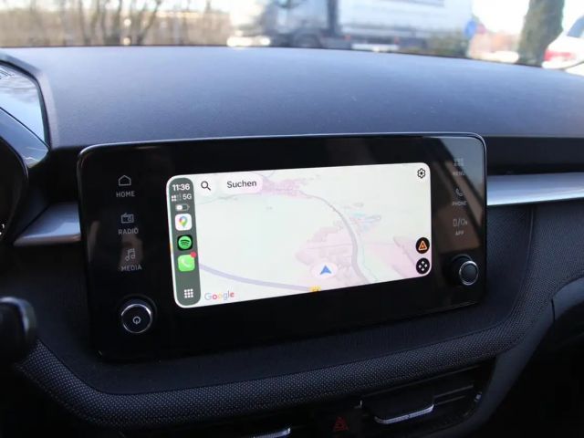 Skoda Fabia TSI 116PS DSG DESIGN LED NWW ALU PDC