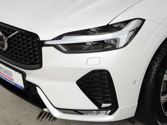 Volvo XC60 Business Dark Plus