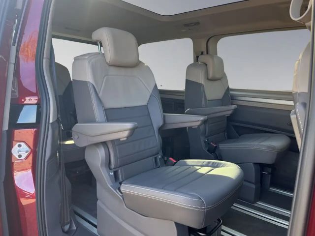 Volkswagen Multivan 2.0 TSI DSG Life T7