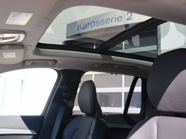 Volvo XC90 AWD Dark Plus T8