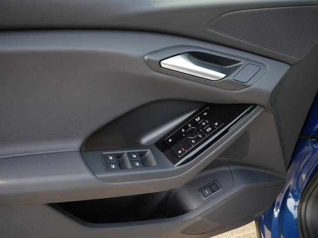 Audi Q6 e-tron SUV e-tron Audi Q6 SUV e-tron