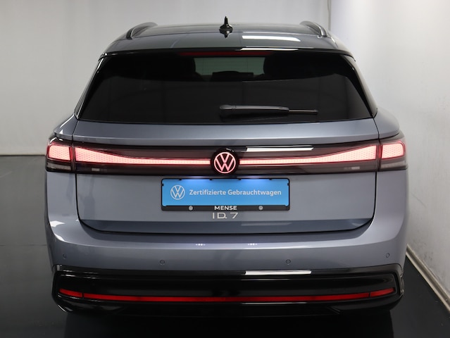 Volkswagen ID.7 Tourer