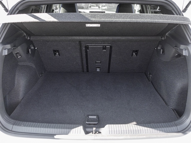 Volkswagen Golf 1.5 eTSI DSG eHybrid