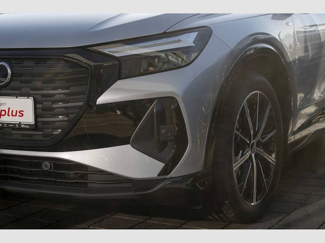 Audi Q4 e-tron SUV 45 e-tron Audi Q4 e-tron