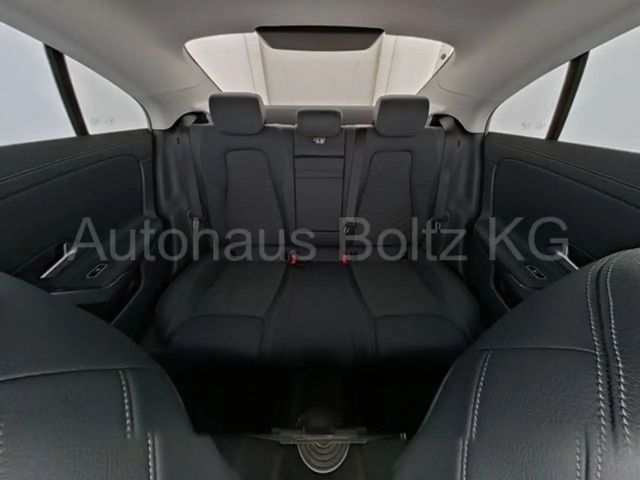 Mercedes-Benz CLA 180 Coupé