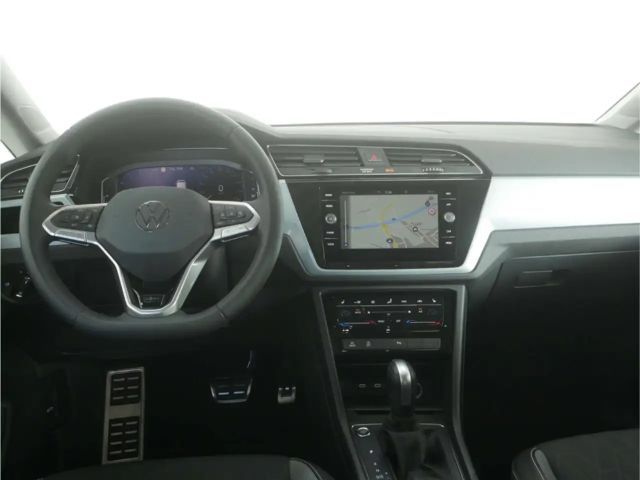 Volkswagen Touran 1.5 TSI DSG R-Line