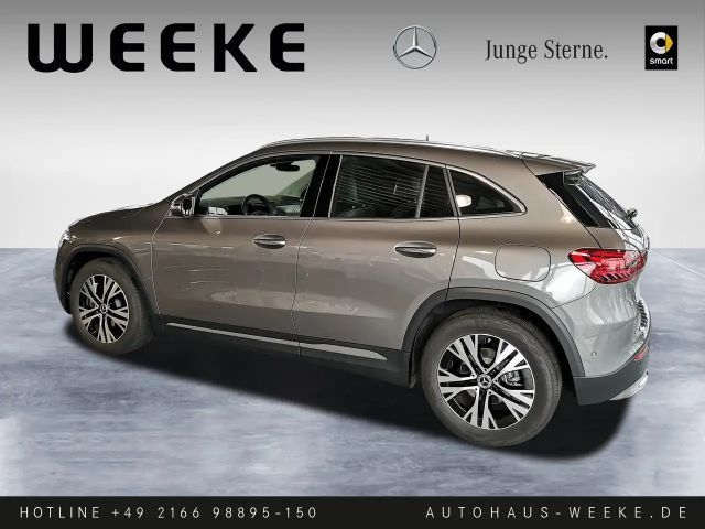 Mercedes-Benz GLA 180 Progressive