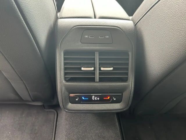 Skoda Superb Combi iV