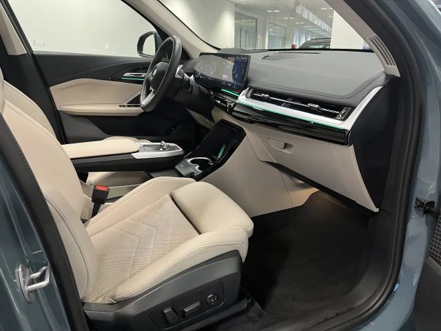 BMW X1 xDrive23d xLine HUD PANO ACC AHK 360°KAM RFK