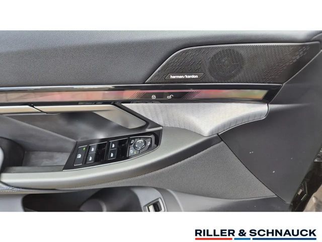 BMW 520 520i M-Sport Sedan