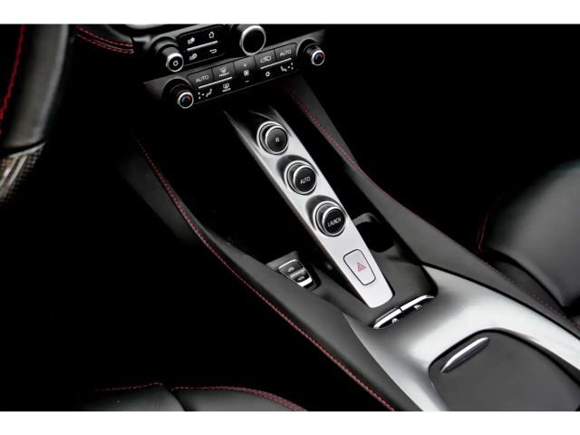 Ferrari Portofino M *Carbon+LED*MagneRide*Ferrari-Approved*