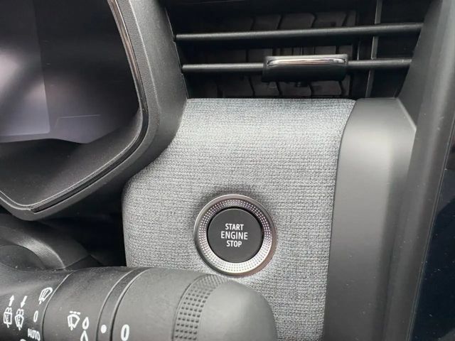 Mitsubishi Colt 1,0 MPI Turbo YUKI Invite C 25