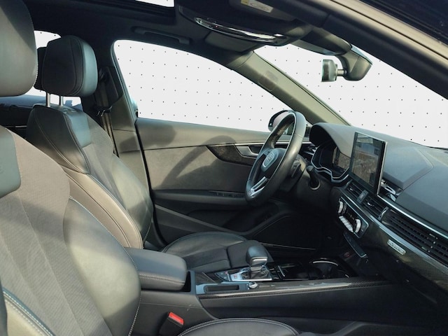 Audi S4 Avant Quattro