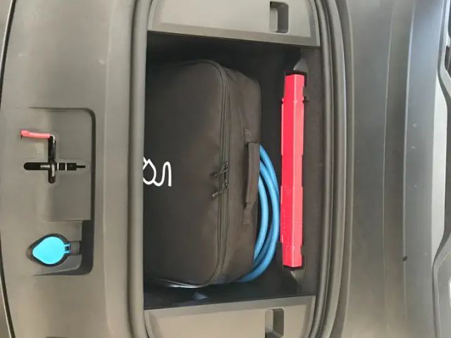 Porsche Taycan 4 Cross Turismo