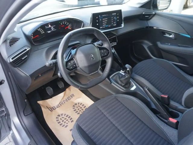 Peugeot 208 PureTech Style