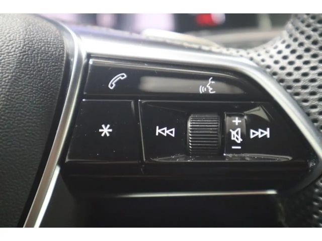 Audi A6 45 TFSI S-Line Sedan