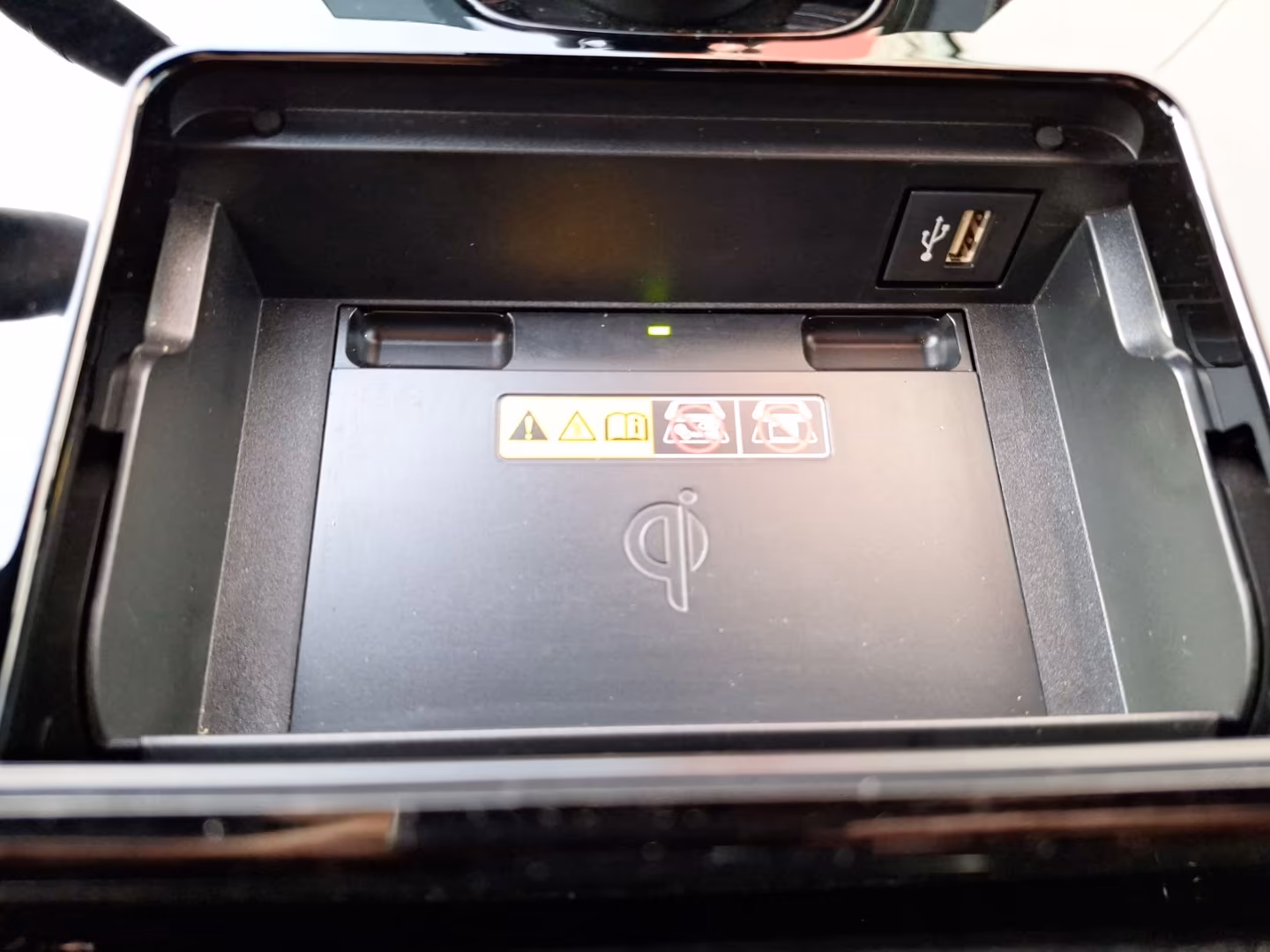 Toyota bZ4X bz4X el.Heckklappe 360°Kamera Sitz+Lenkradheiz. 