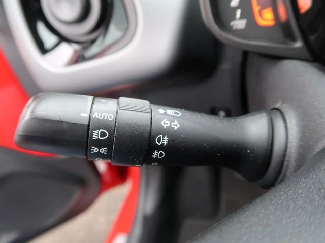 Toyota Aygo X Hatchback Play Team D