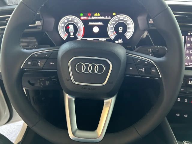 Audi A3 30 TFSI Sedan