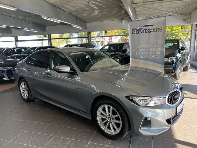 BMW 320 320d Sedan xDrive
