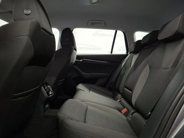 Skoda Octavia Selection