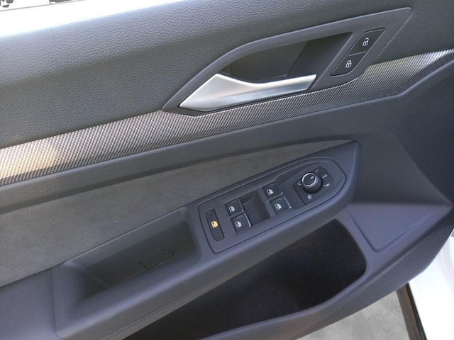 Volkswagen Golf 2.0 TDI DSG R-Line