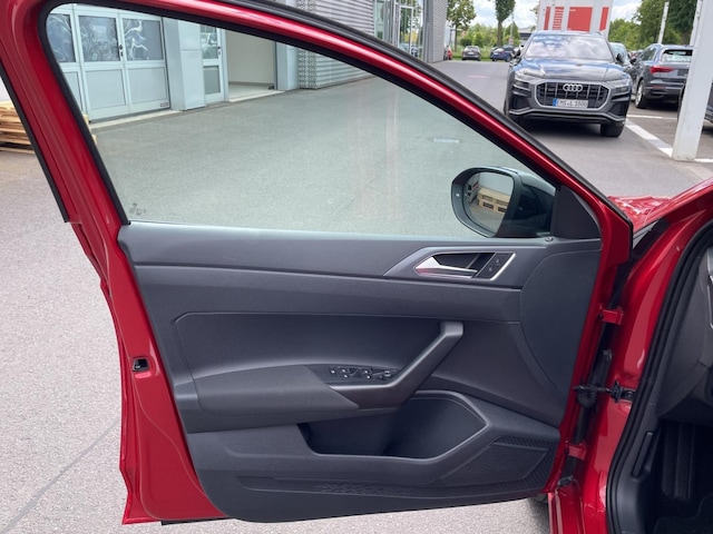 Volkswagen Taigo 1.0 TSI DSG R-Line