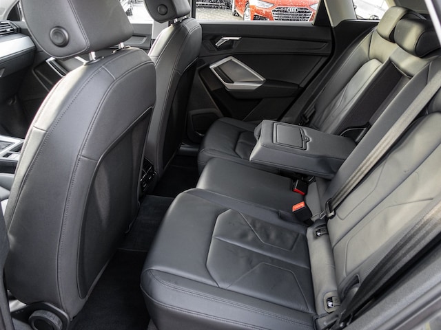 Audi Q3 35 TFSI S-Tronic