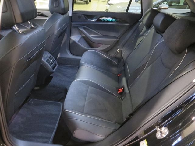 Volkswagen Passat 2.0 TDI Business DSG