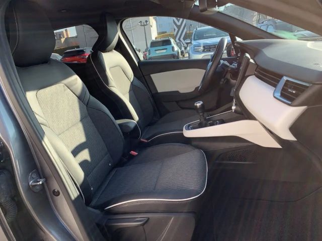 Renault Clio TCe 90 Techno