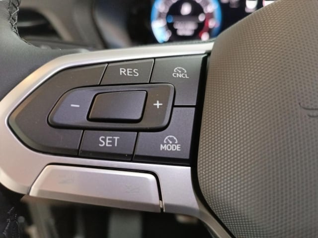 Volkswagen Caddy 1.5 TSI Combi DSG Maxi