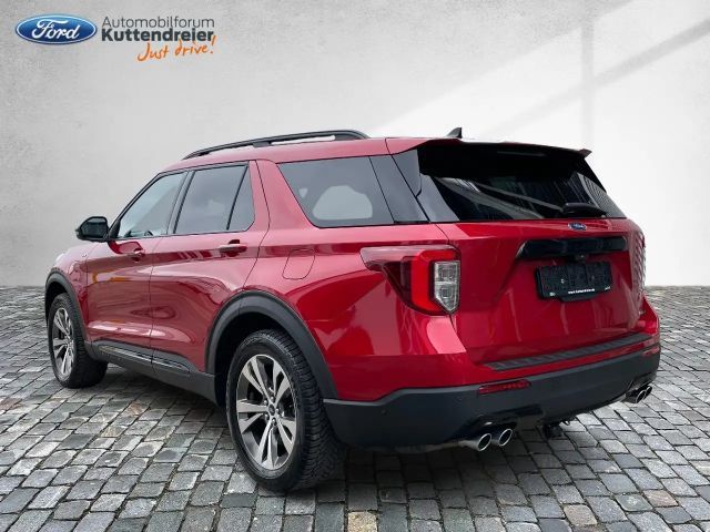 Ford Explorer ST Line
