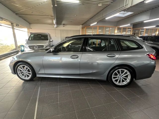 BMW 318 318d Touring