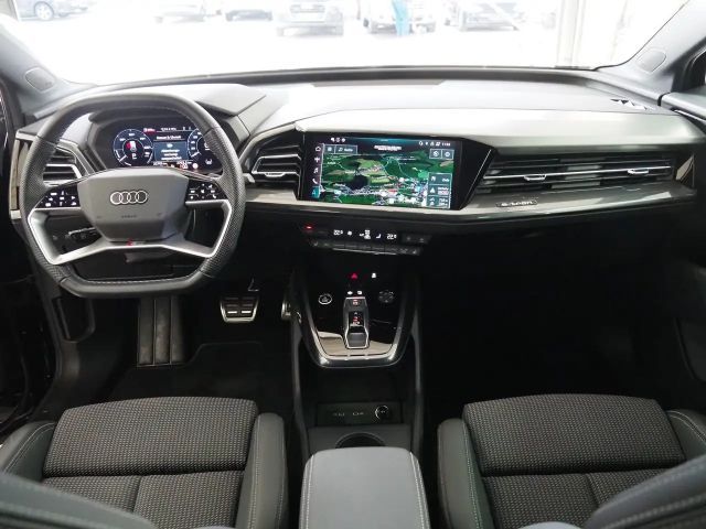 Audi Q4 e-tron Business Quattro