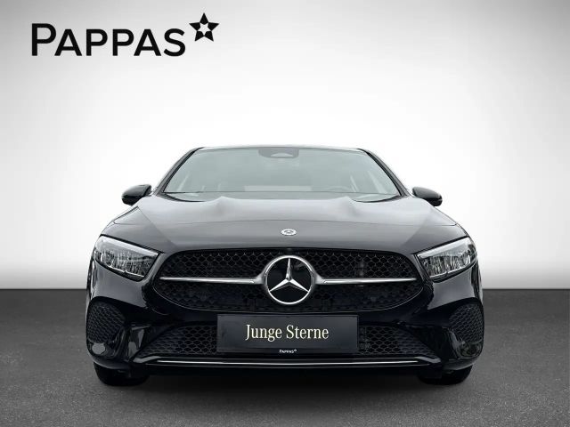 Mercedes-Benz A 200 A 200 d Hatchback