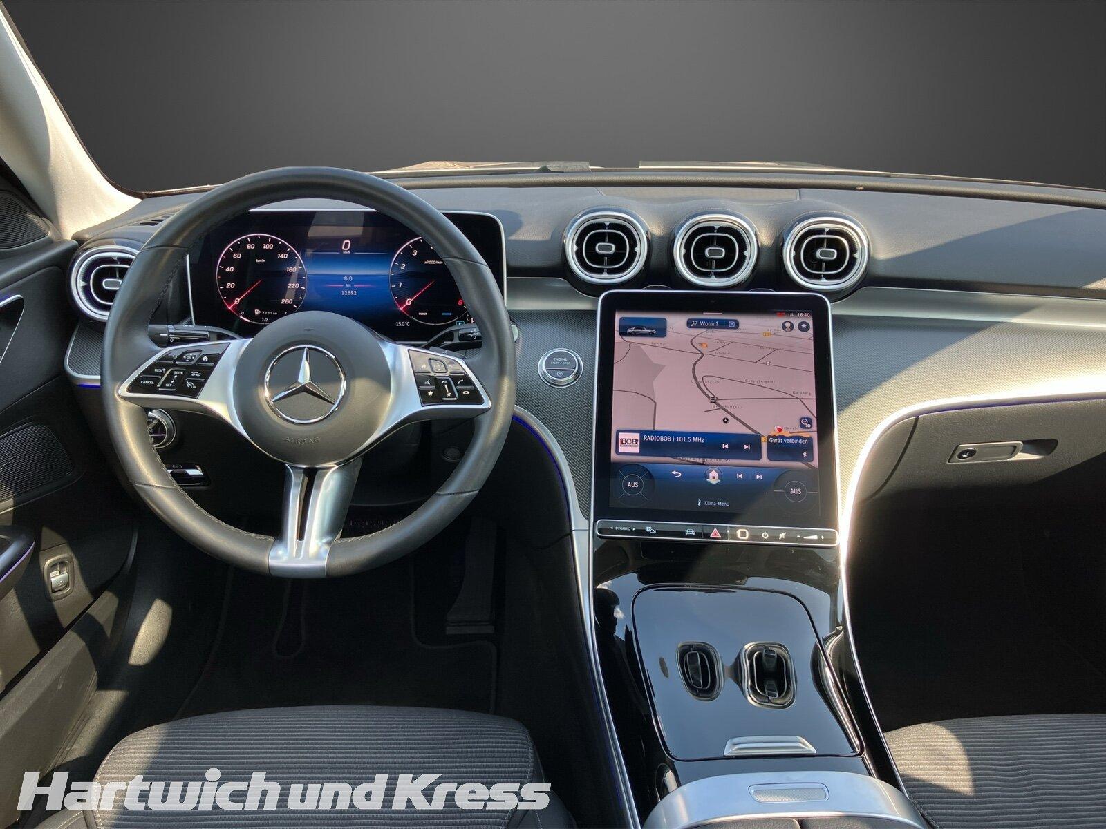 Mercedes-Benz C 180 AVANTGARDE Sedan