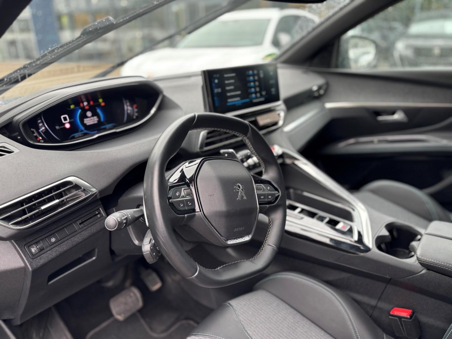 Peugeot 3008 Allure Pack EAT8 HDi