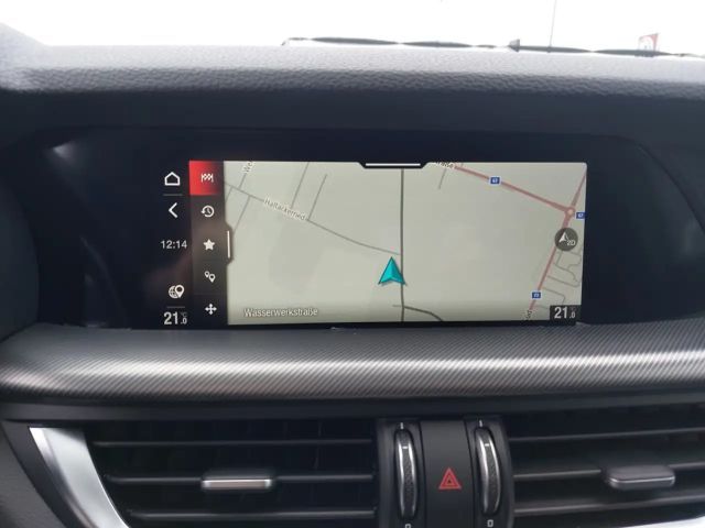 Alfa Romeo Stelvio AT8 Q4 Veloce