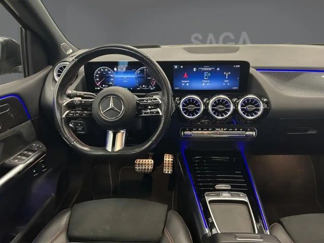 Mercedes-Benz B 250 AMG Line B 250 e