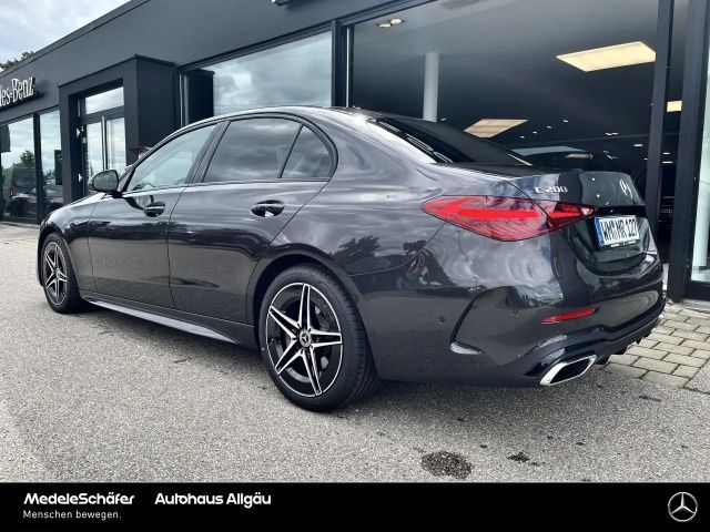 Mercedes-Benz C 200 AMG Line Sedan