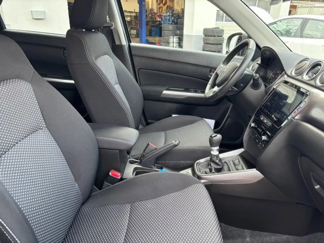 Suzuki Vitara AllGrip Hybrid Shine