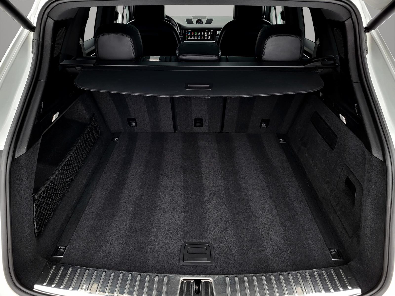 Porsche Cayenne Platinum Edition