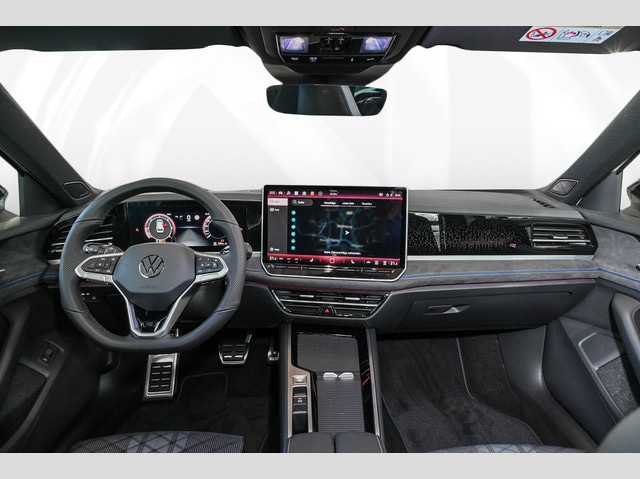 Volkswagen Passat 2.0 TDI DSG R-Line Style