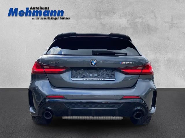 BMW 135 135i Sedan xDrive